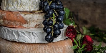 grapes and cheese