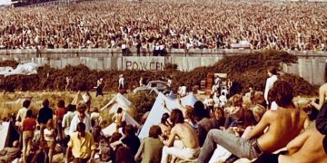 The assembled hordes at the 1970 Isle of Wight Festival