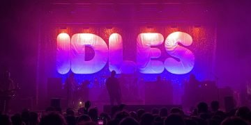 Idles on stage