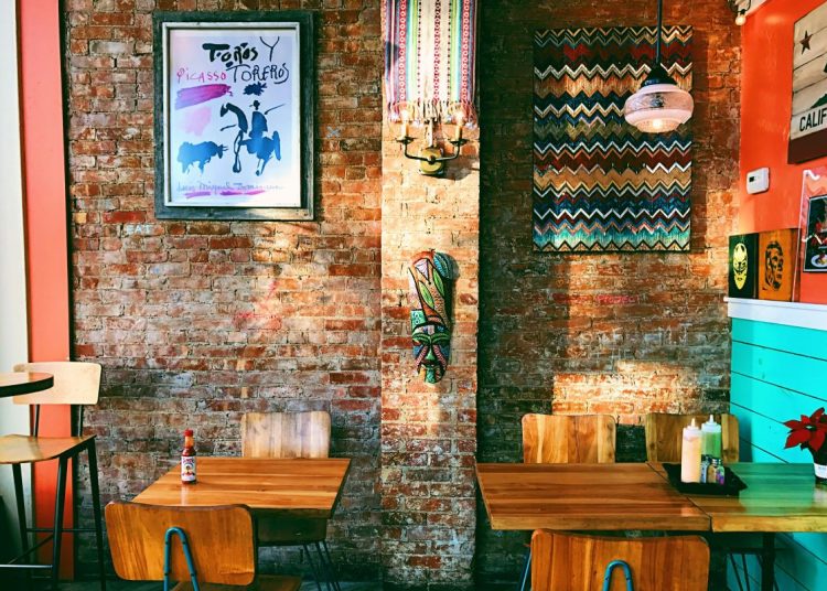 photo of a colourfully decorated restaurant