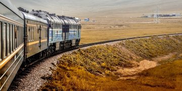 Train journey to the border. Image by Jeremy Zhu from Pixabay