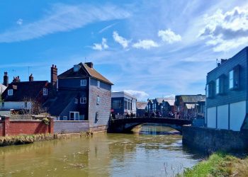 The Cliffe Bridge and the river Ouse