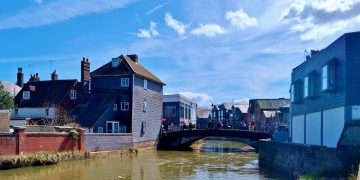 The Cliffe Bridge and the river Ouse