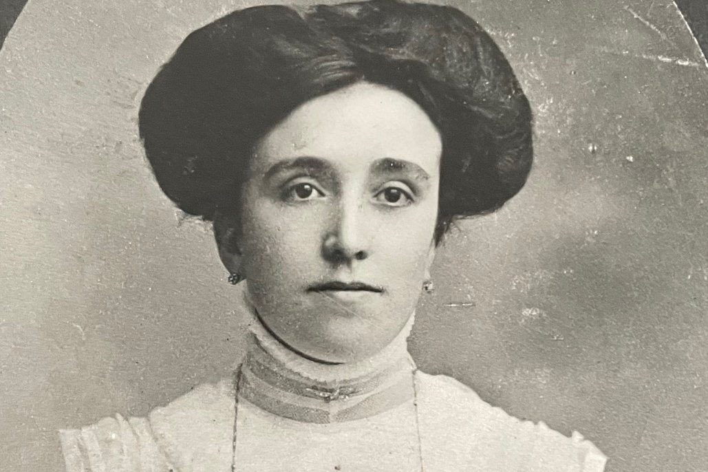 Black and white photograph of a woman