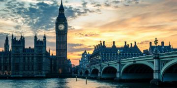 Big Ben over the river Thames
