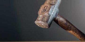 Sledgehammer to crack a nut.