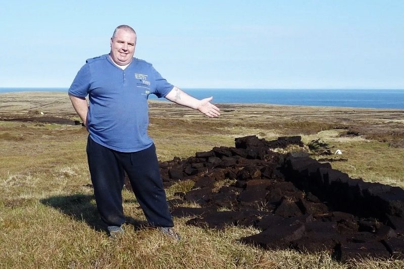 The peat.